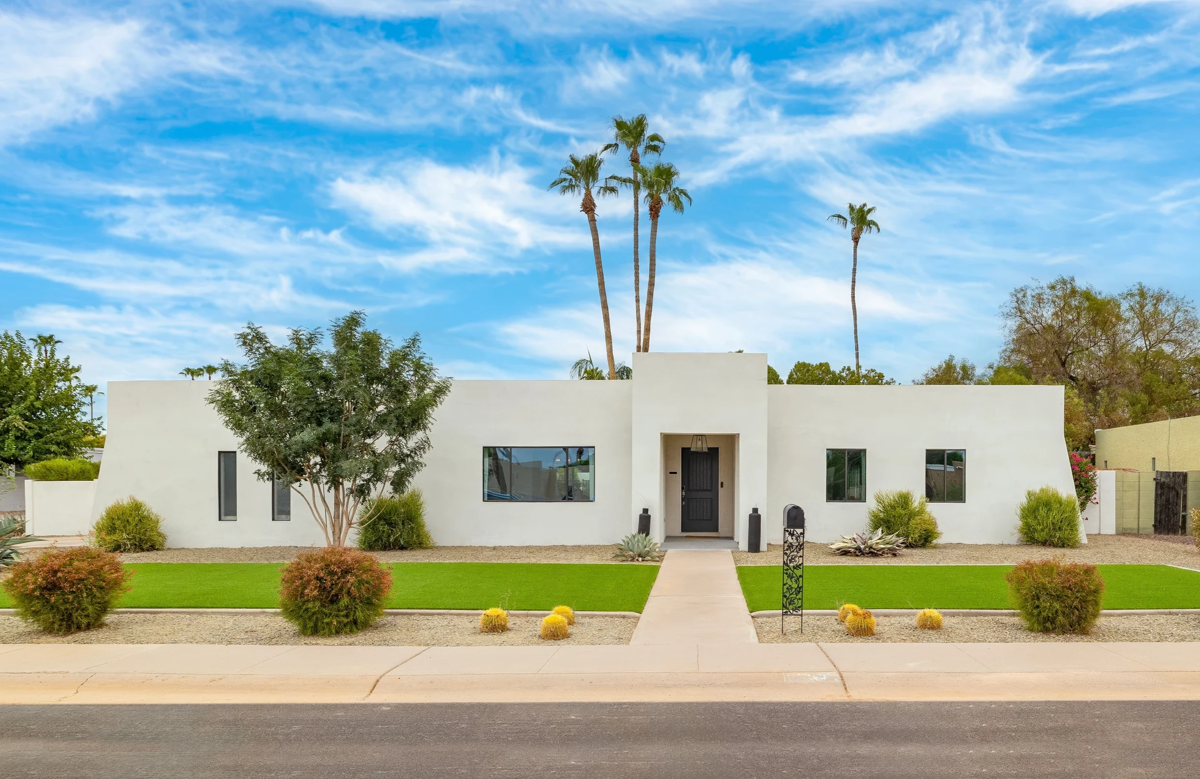 Wander Scottsdale Bluffs