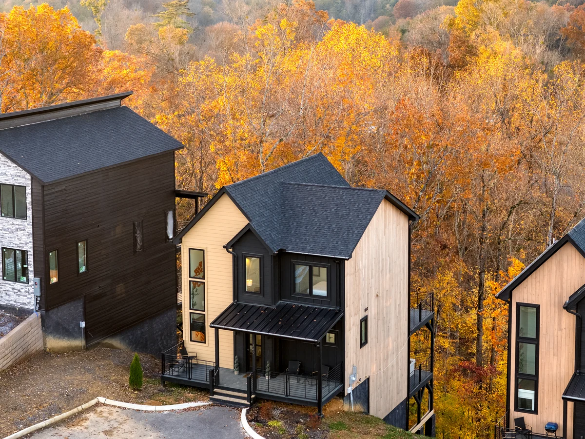 Wander Sevierville Heights