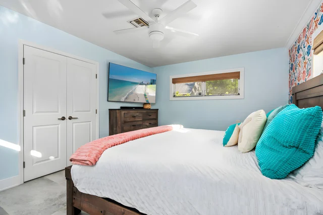 Bedroom 3 image 1