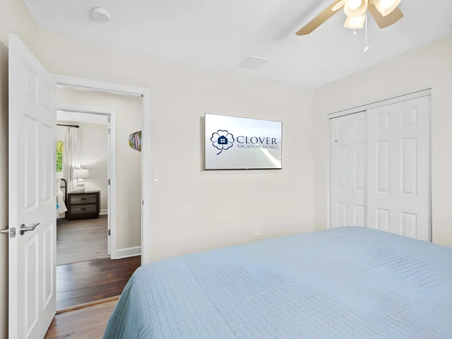 Bedroom 3 image 1
