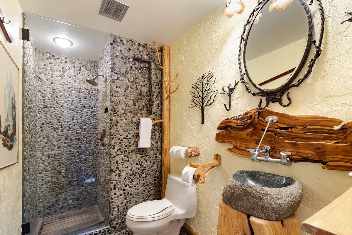 Wander Sunriver Woods