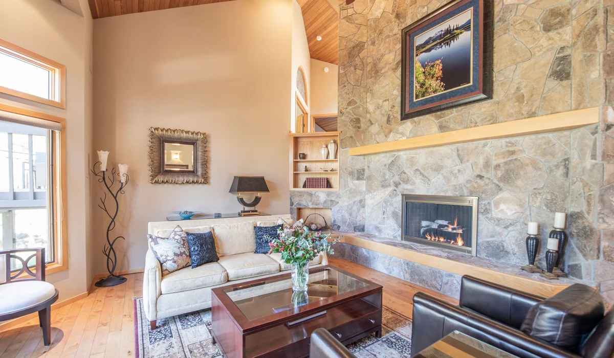 Wander Sunriver Fort Rock #3