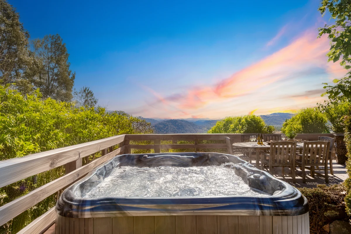 Wander Elk Mountain Retreat