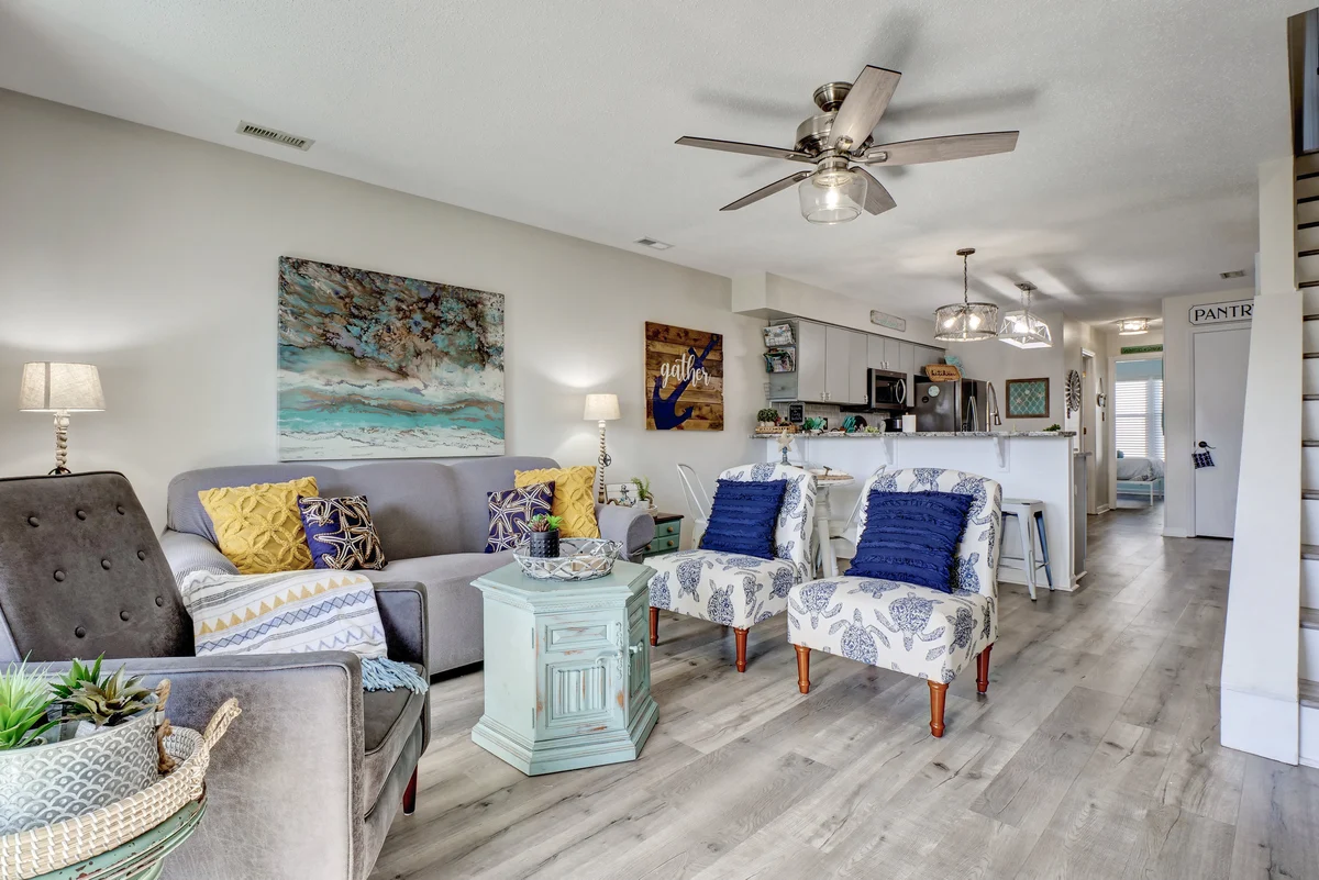 Townhome in Surf City property photo 5