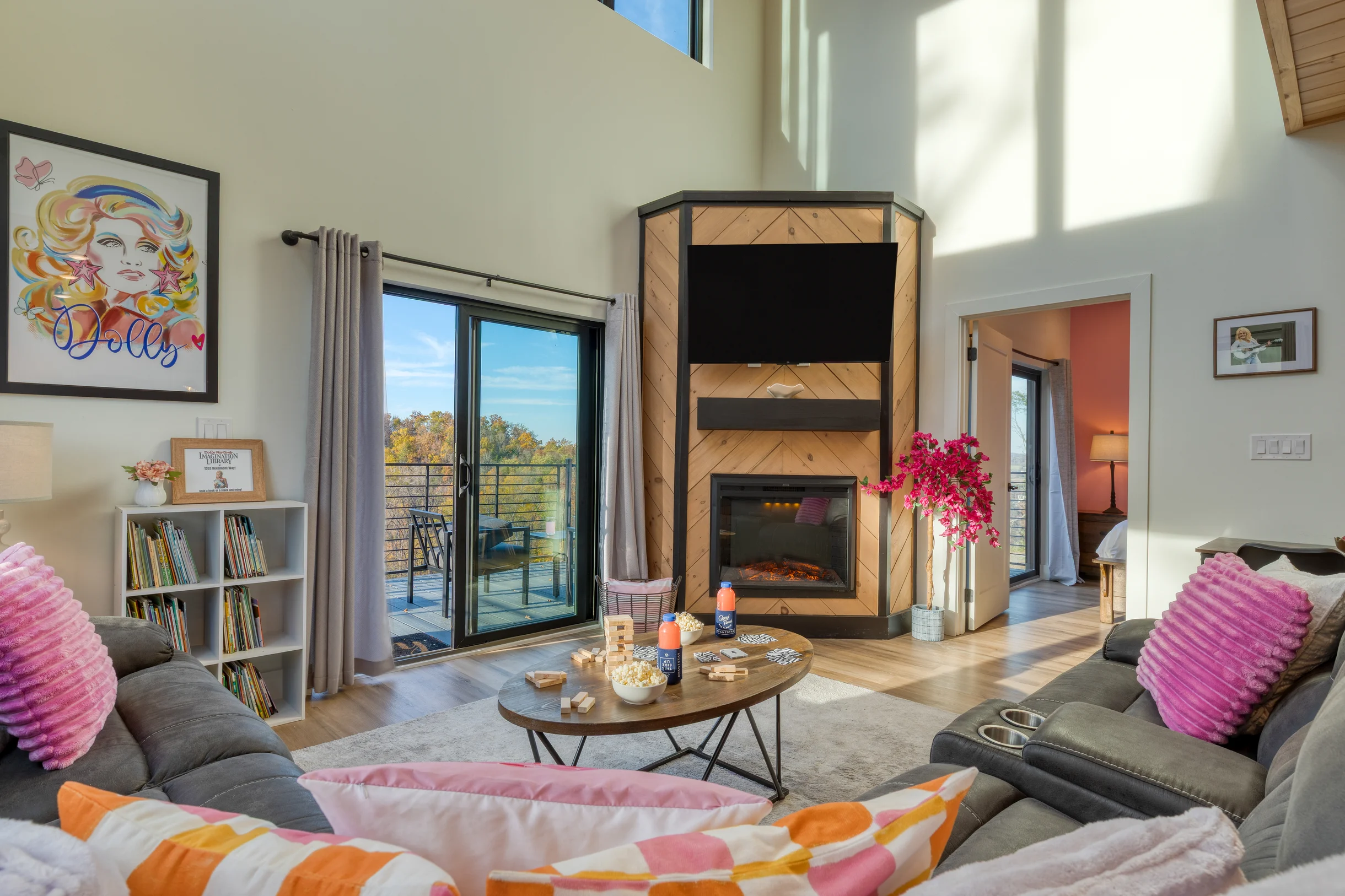 Wander Sevierville Glow #3