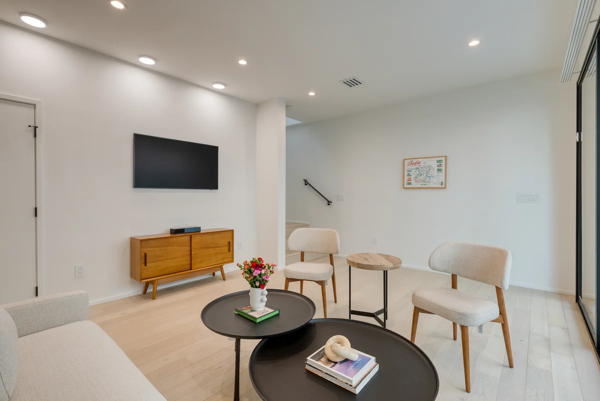 Wander Austin Timber