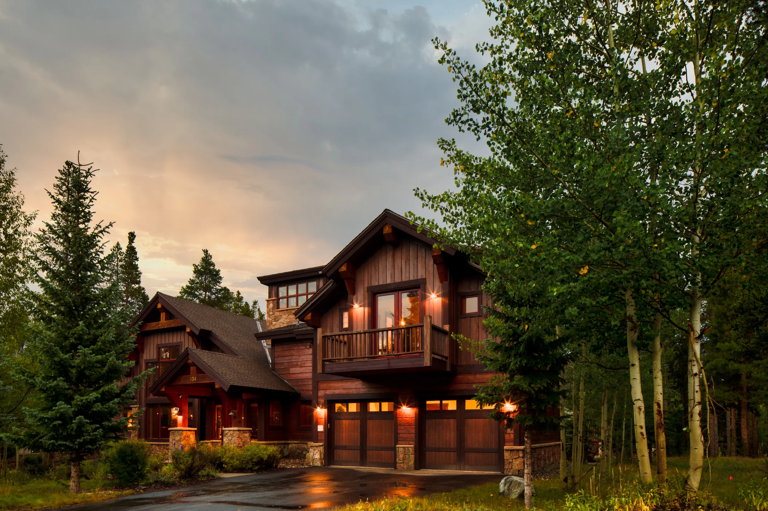 Wander Breckenridge Alpine Escape