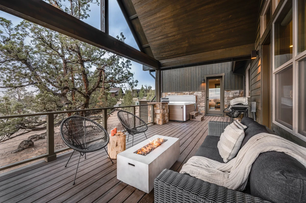 Wander Powell Butte Retreat