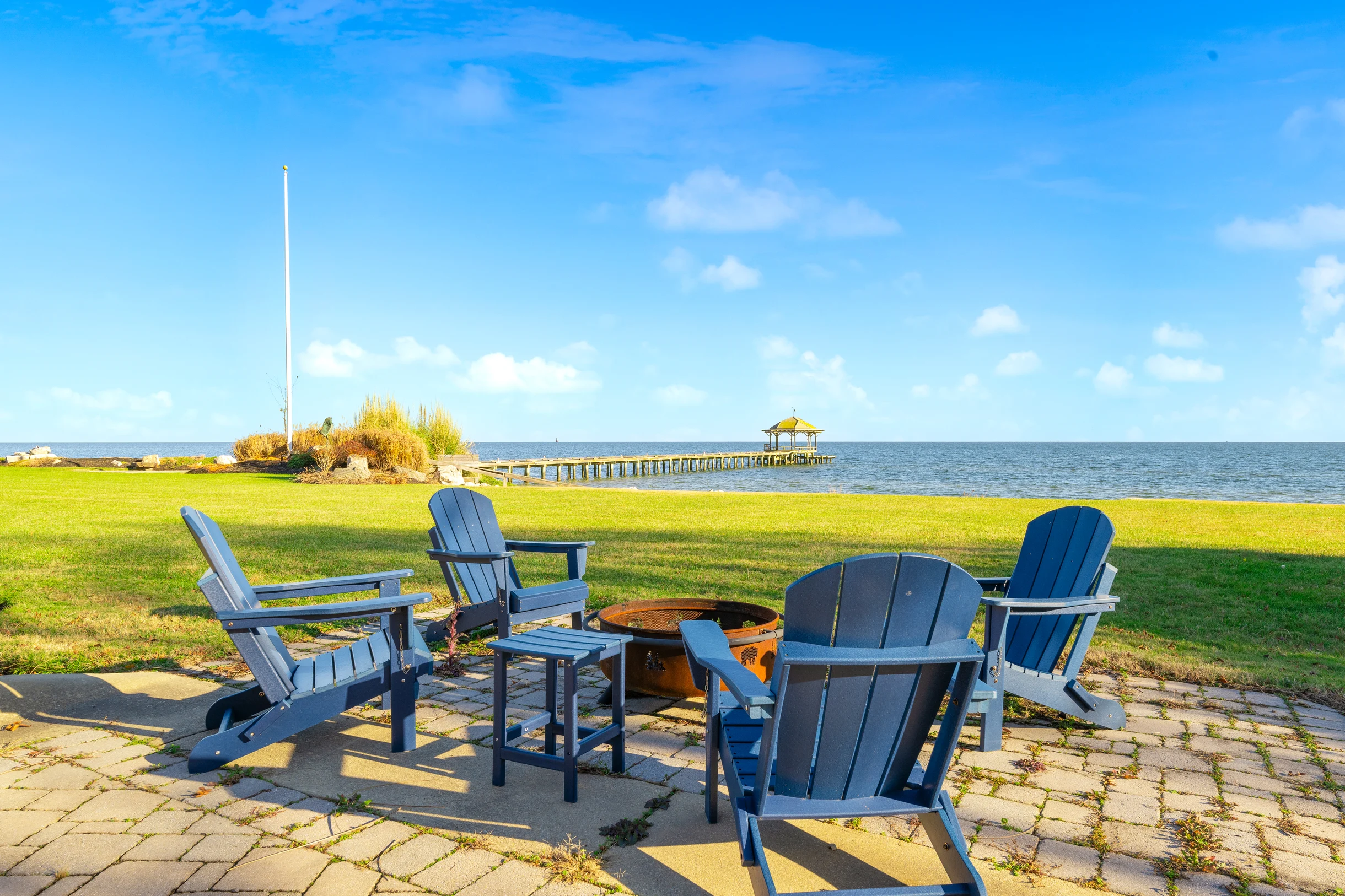 Wander Dameron Bayfront #2