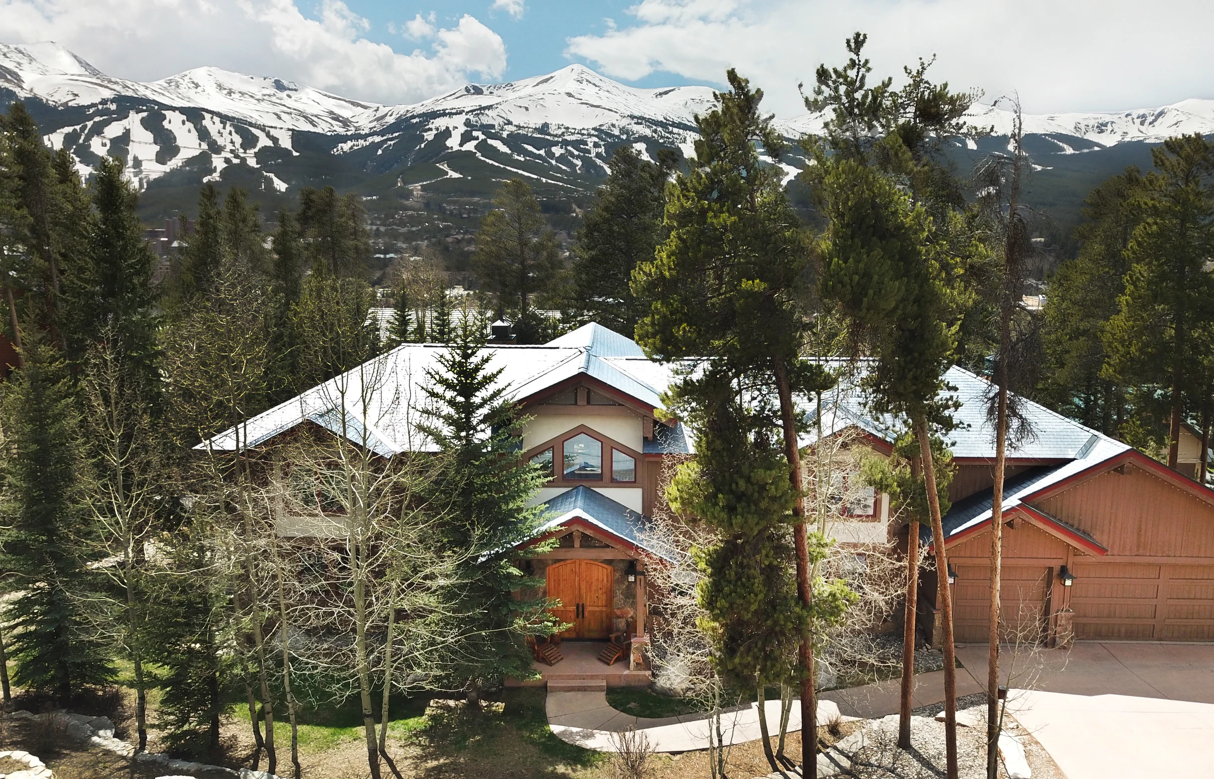 Wander Breckenridge Alley