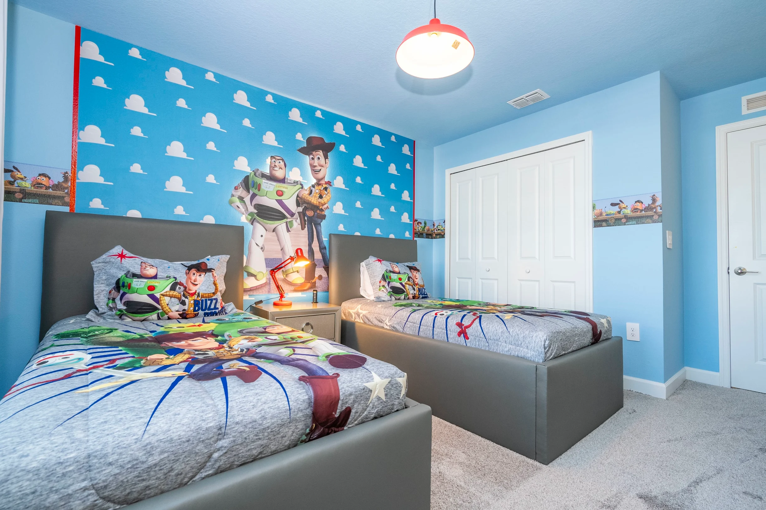 Townhome in Kissimmee property photo 3