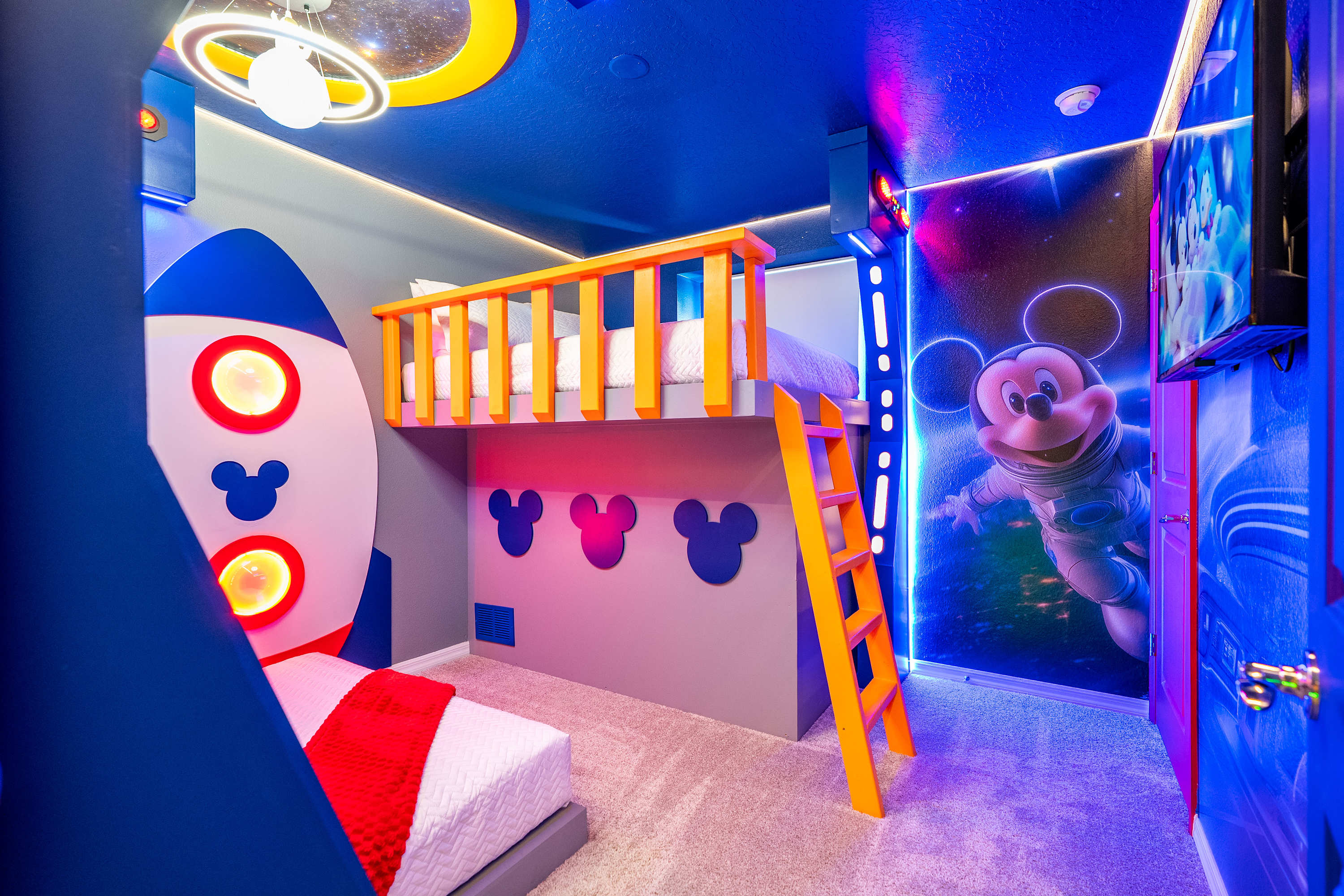 Epic 5Bd with Pool & Game Room Near Disney 16136 – 5 Bedroom