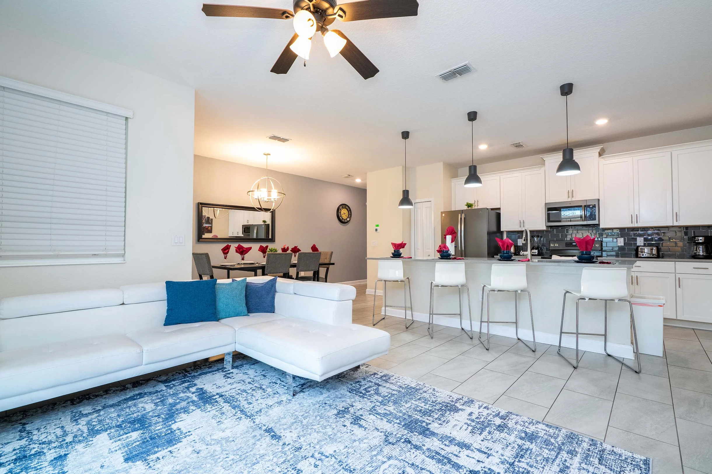 Townhome in Kissimmee property photo 2