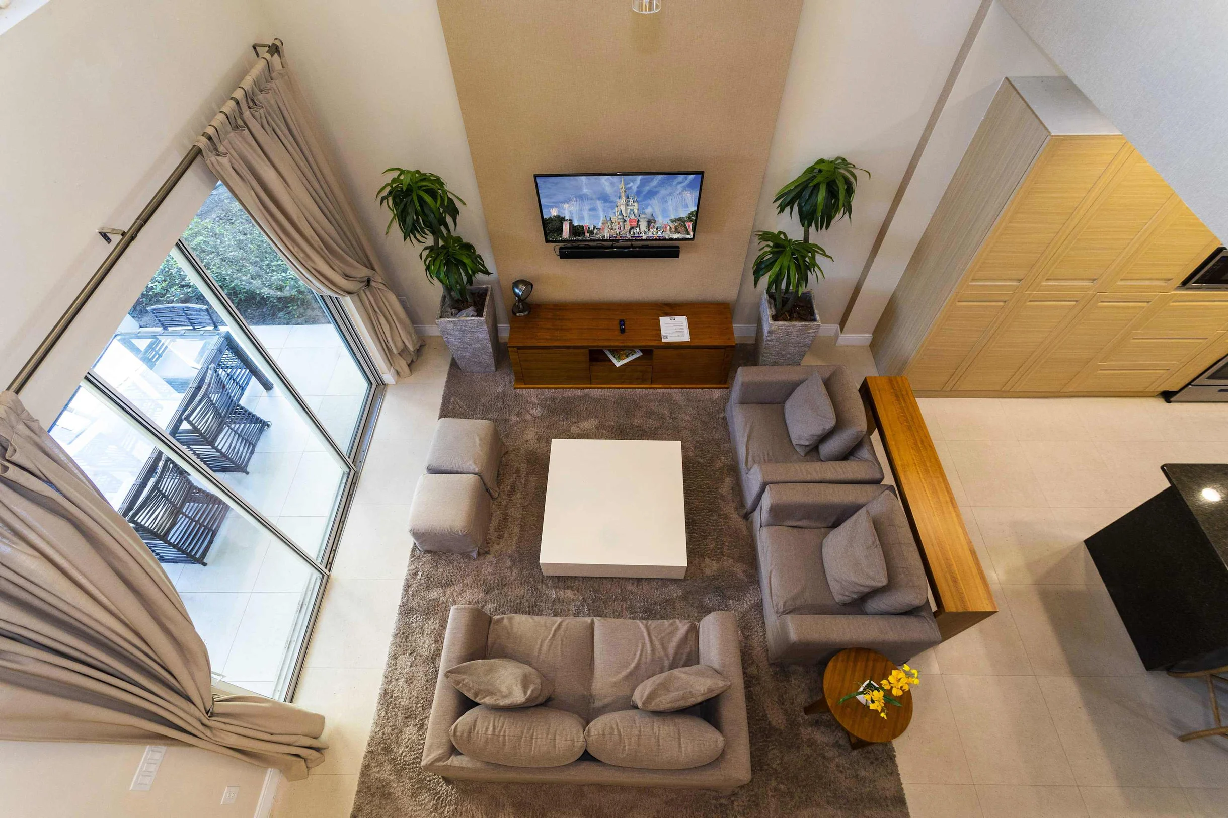 Townhome in Kissimmee property photo 2