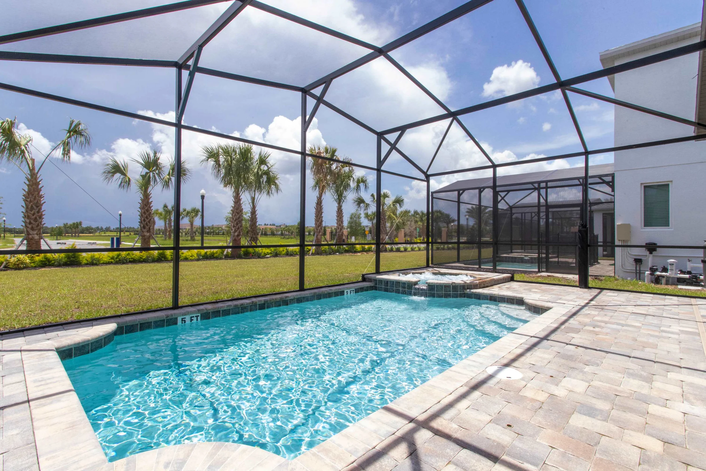 Home in Kissimmee property photo 1