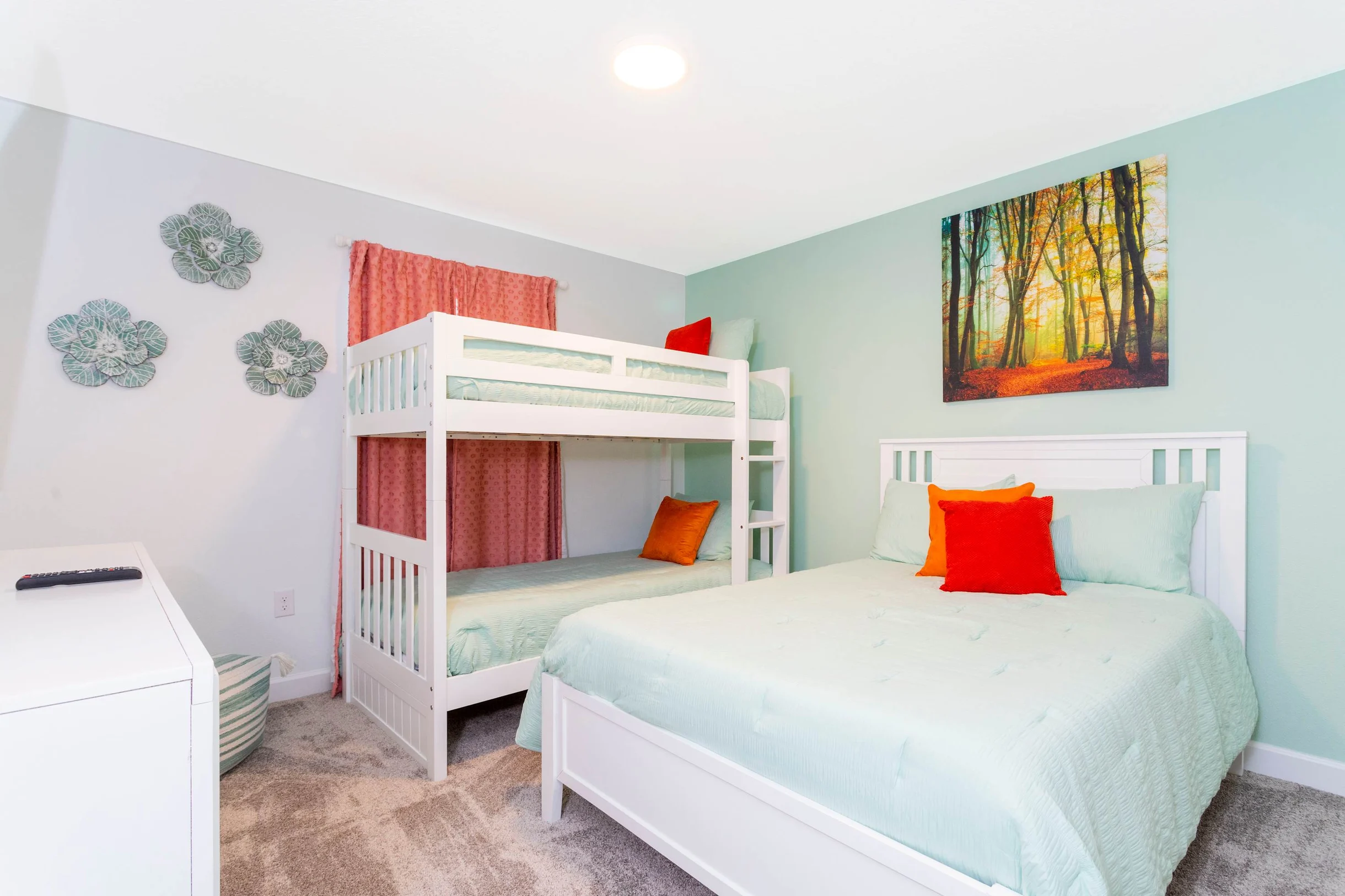 Townhome in Davenport property photo 3