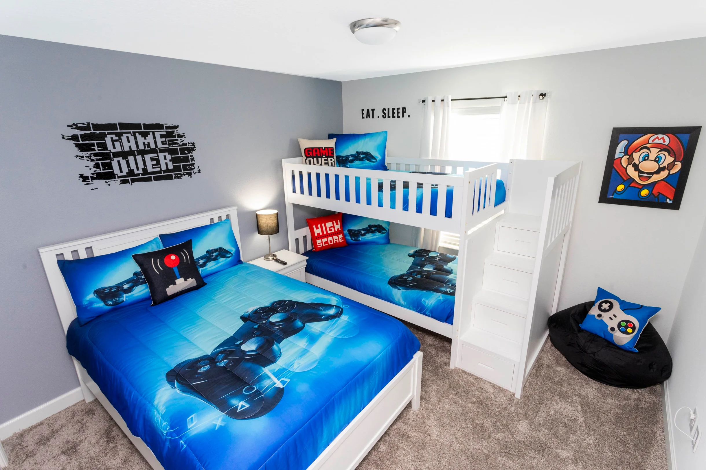 Townhome in Davenport property photo 2