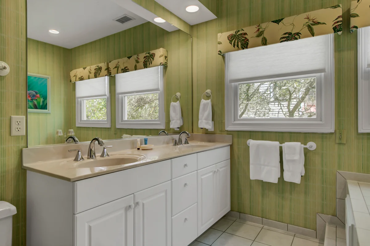 Wander Isle Dunes Retreat