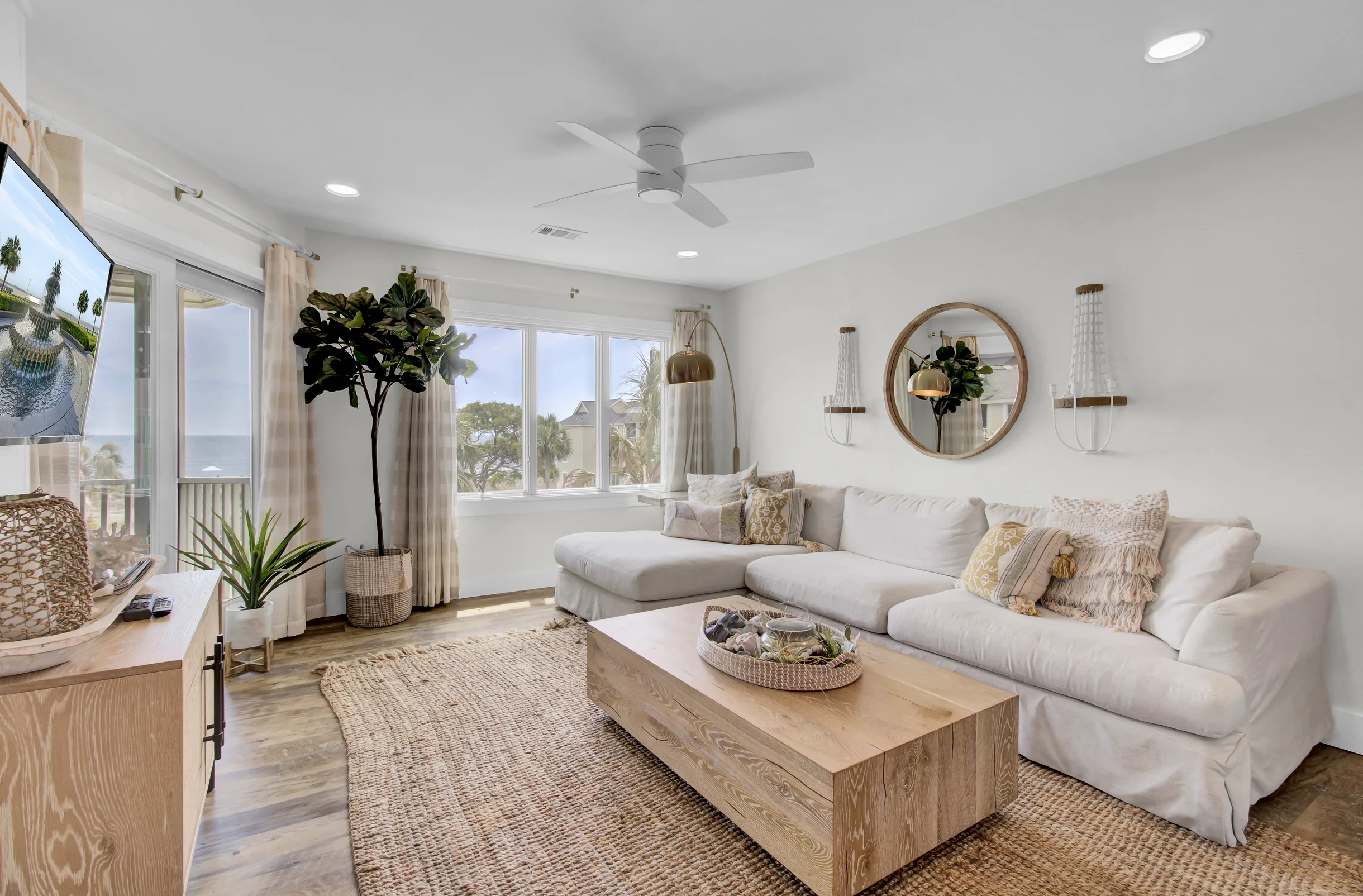 Wander Palms Penthouse