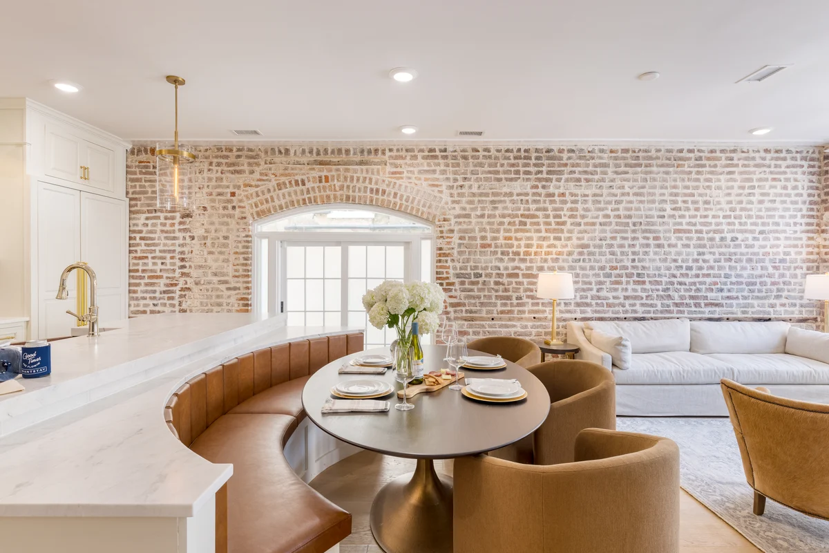 Wander Charleston Moss