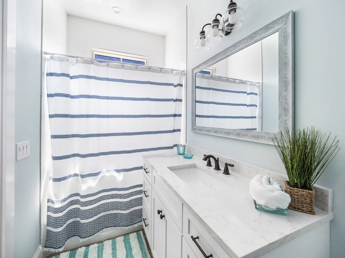 Wander Anna Maria Sea