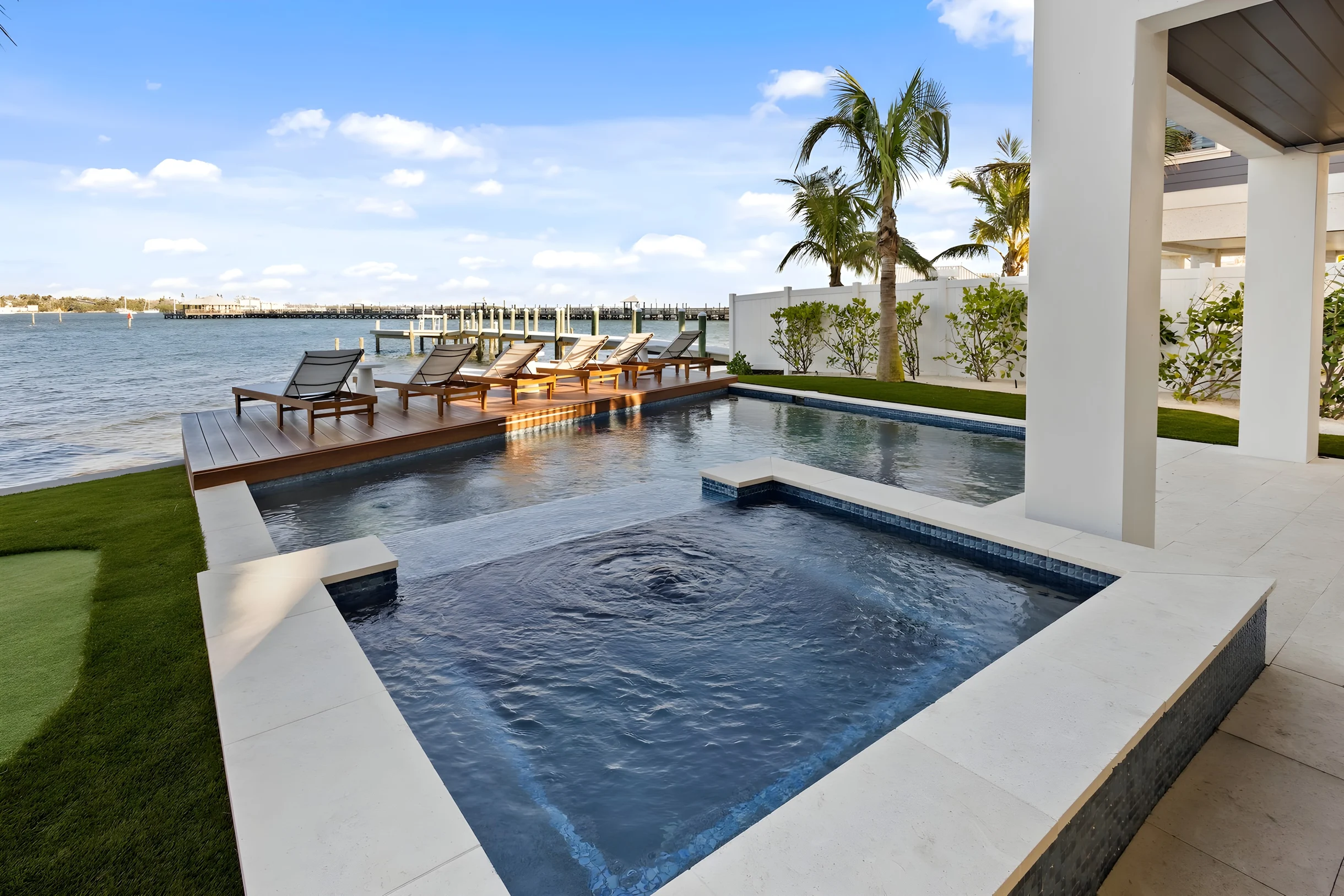 Wander Bradenton Breeze