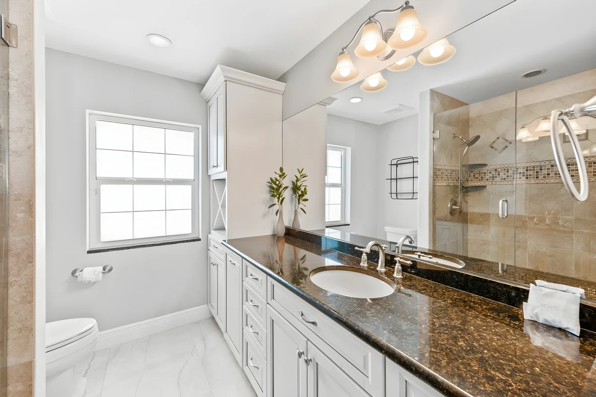 Wander Holmes Beach Harbor