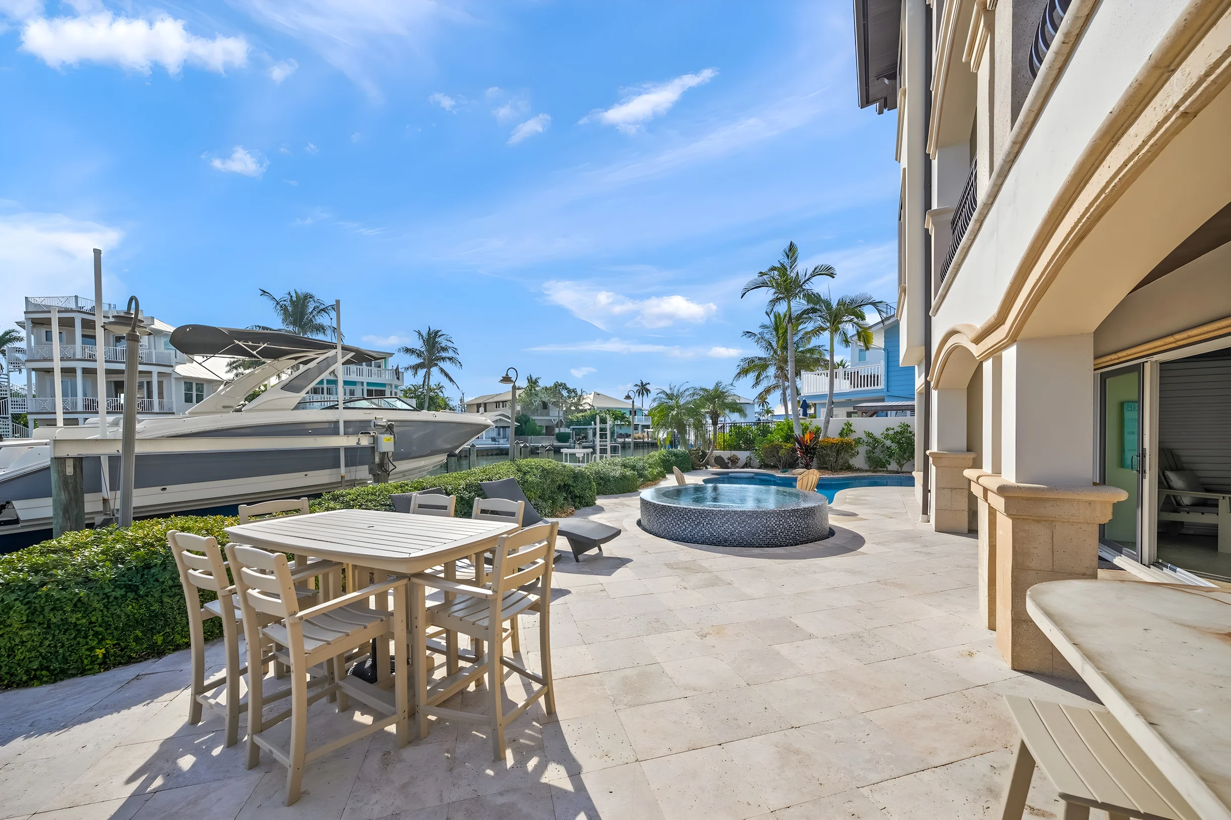 Wander Holmes Beach Harbor