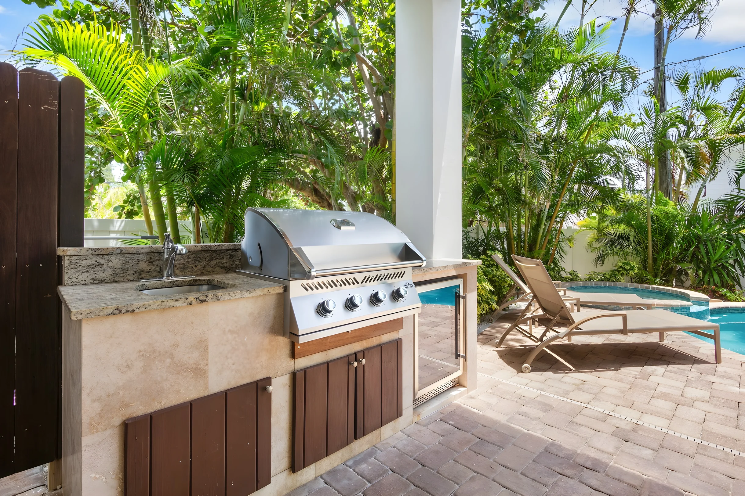 Wander Holmes Beach Glow #53