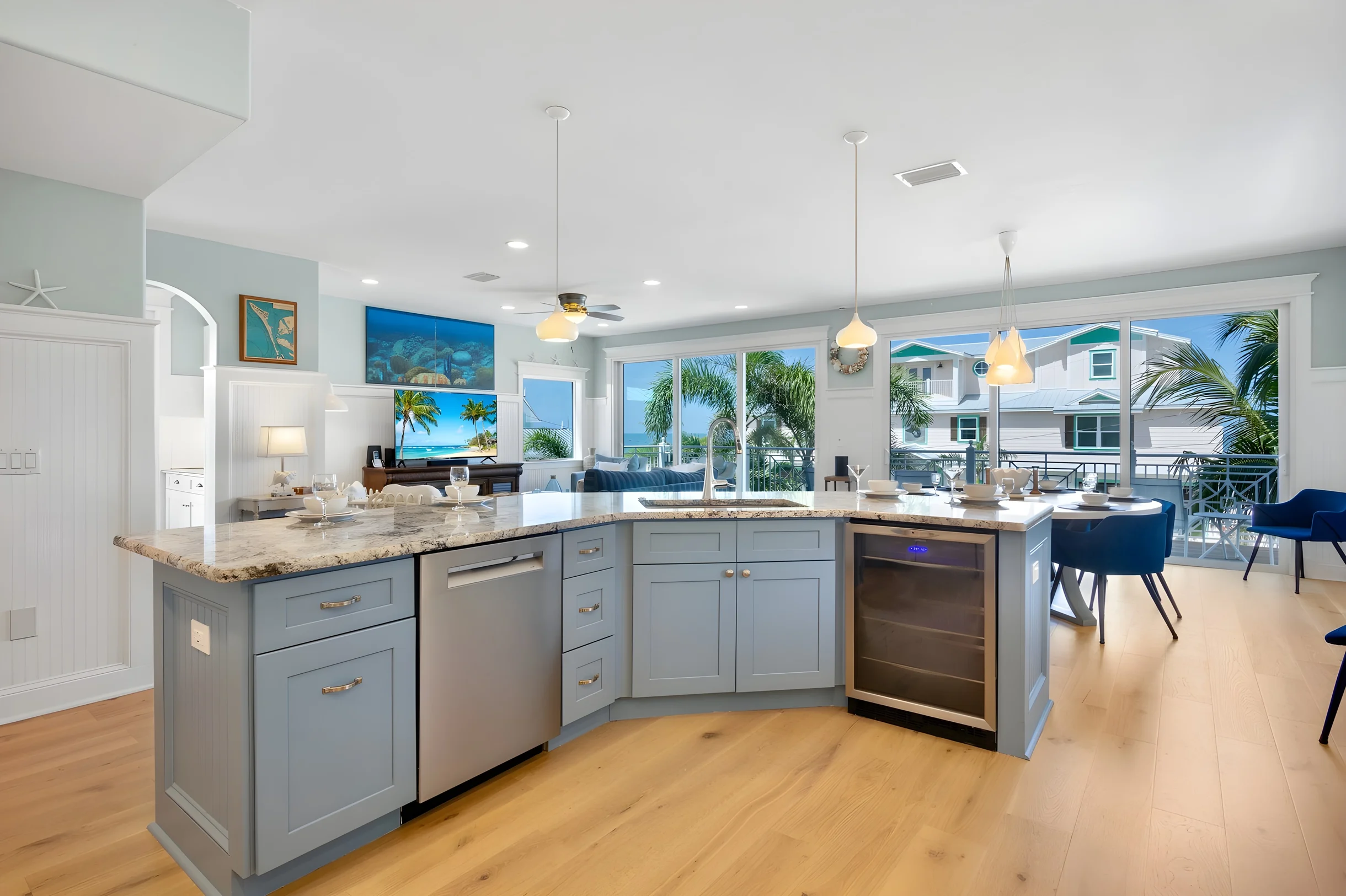 Wander Holmes Beach Glow #60