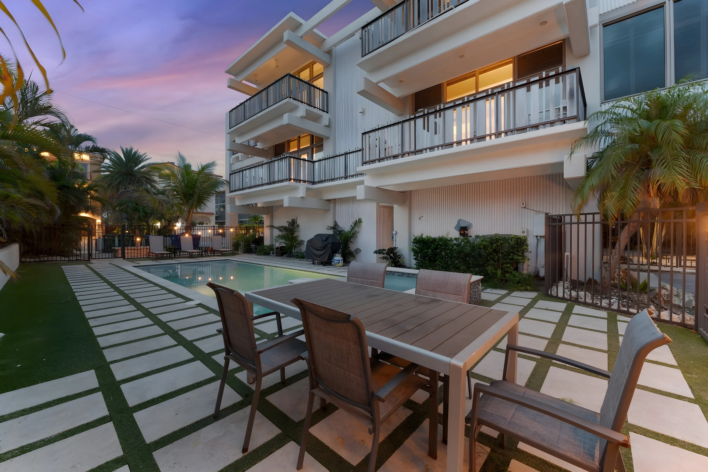 Wander Anna Maria Bluffs #36