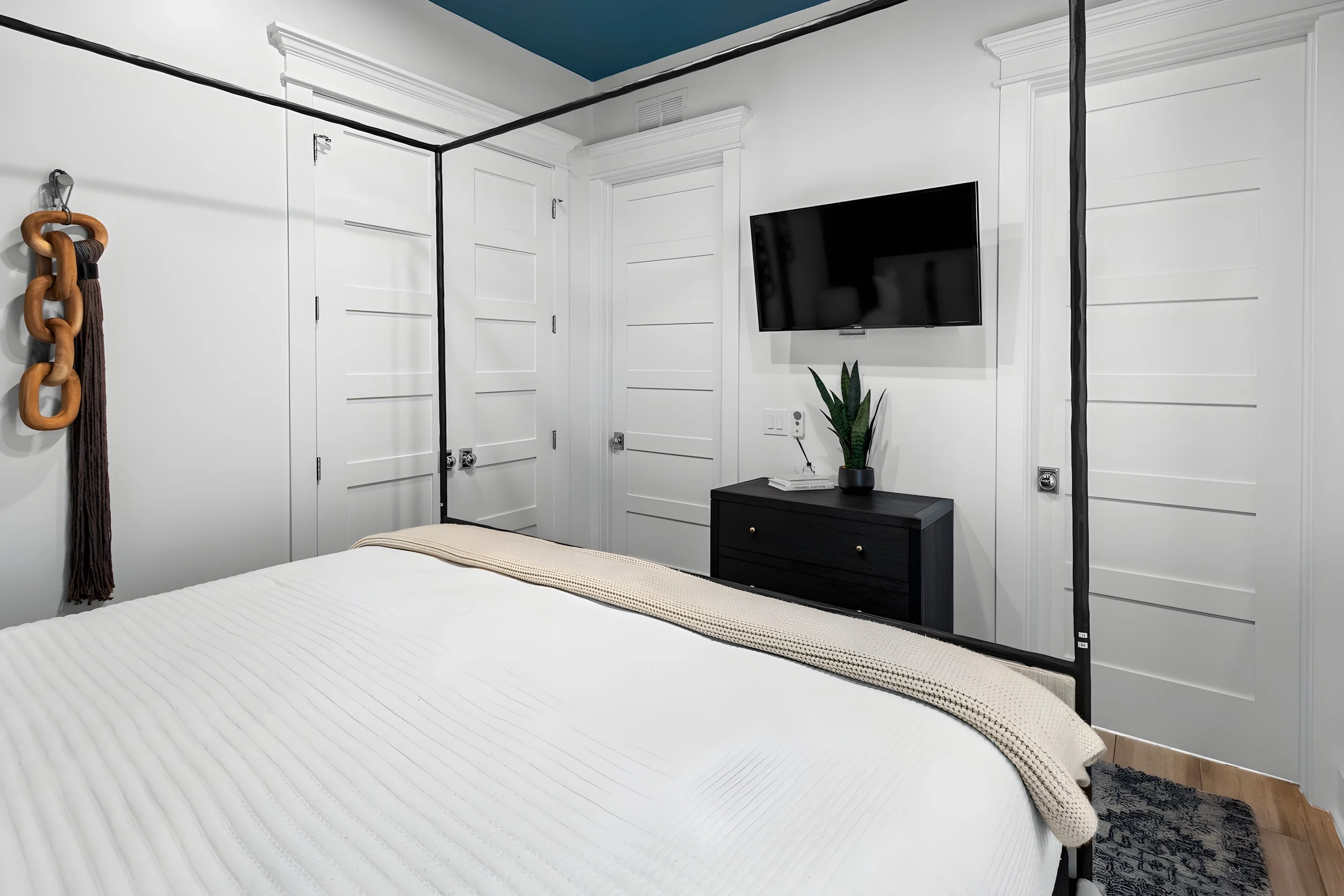 Wander Bradenton Beach Gulfront #53