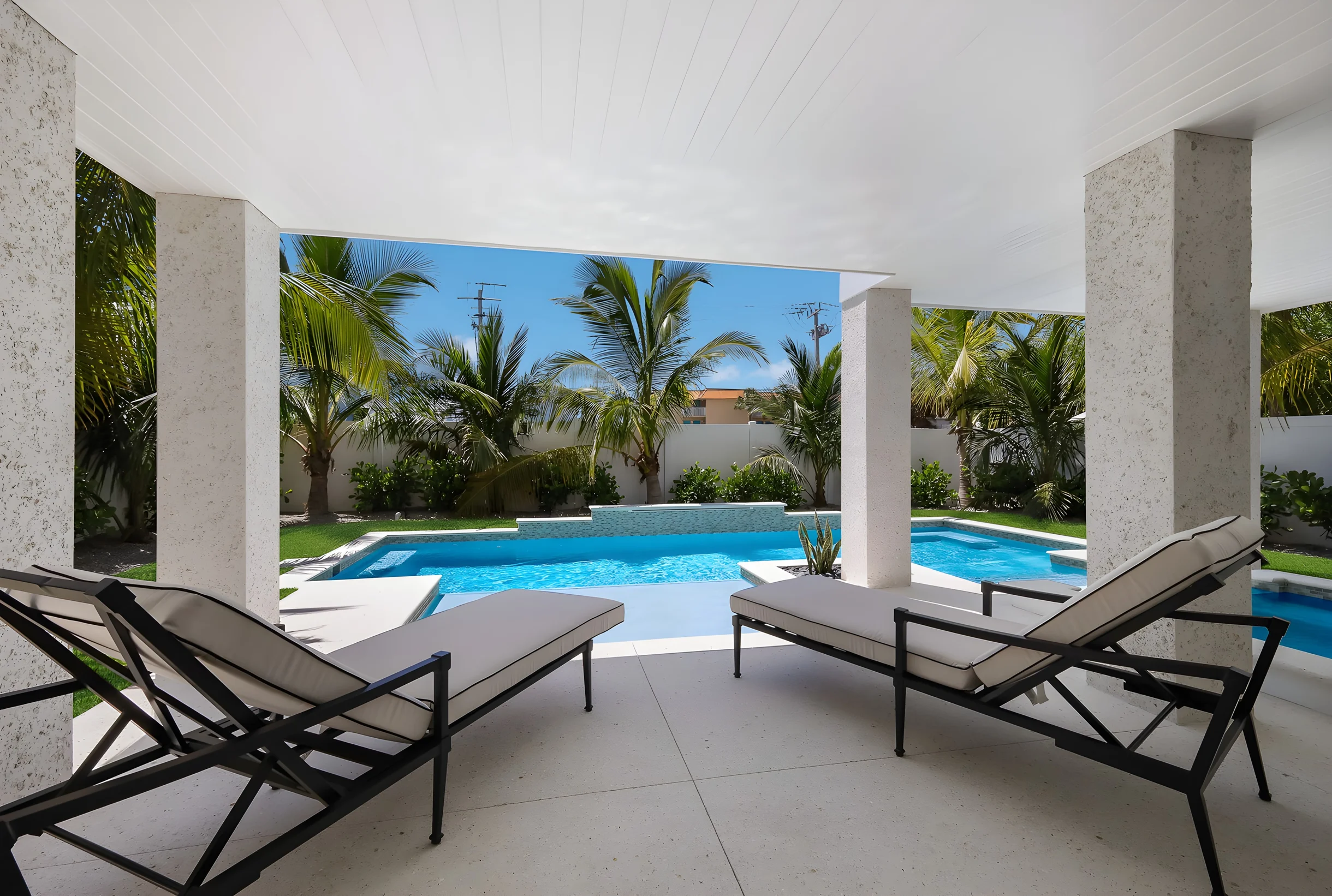 Wander Bradenton Beach Escape