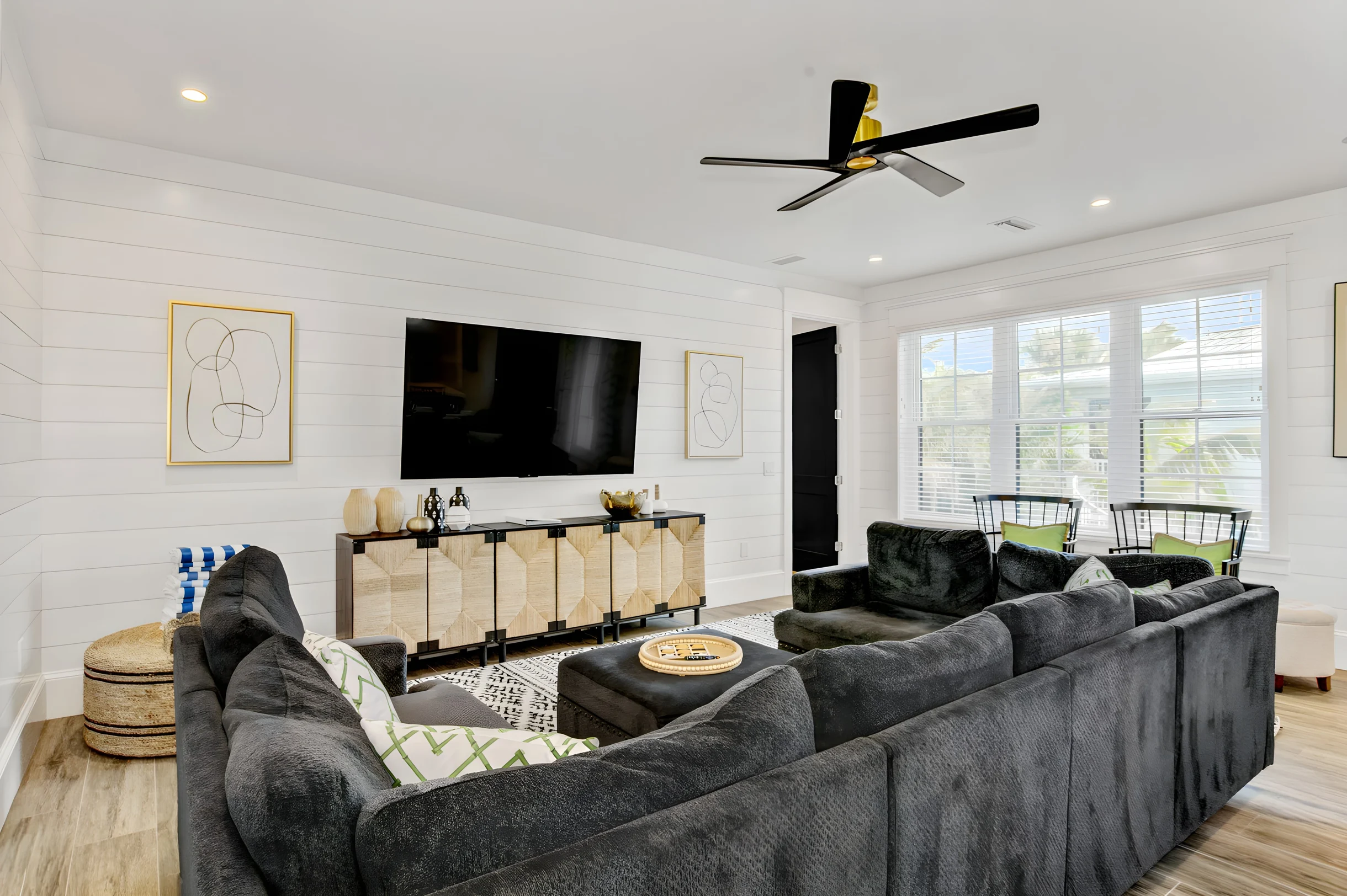 Wander Island Retreat #61