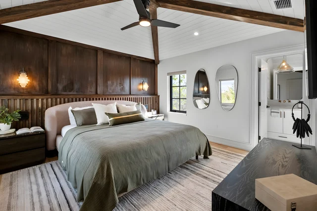 Bedroom 1 image 1
