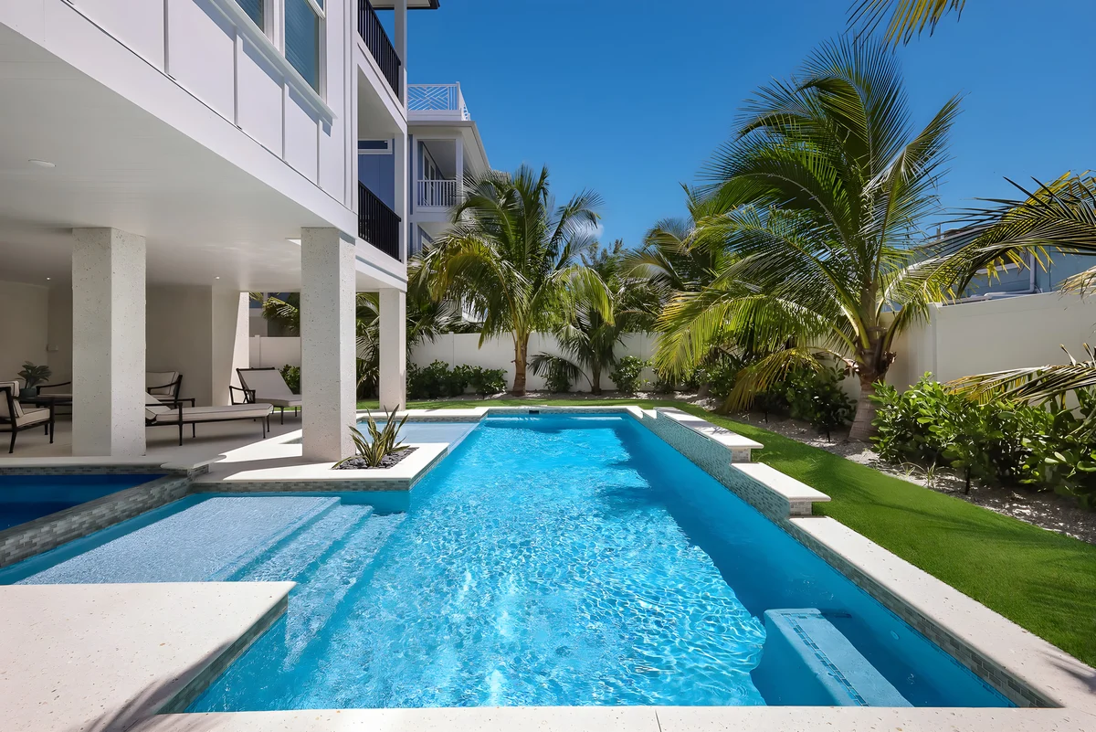 Wander Bradenton Beach Escape