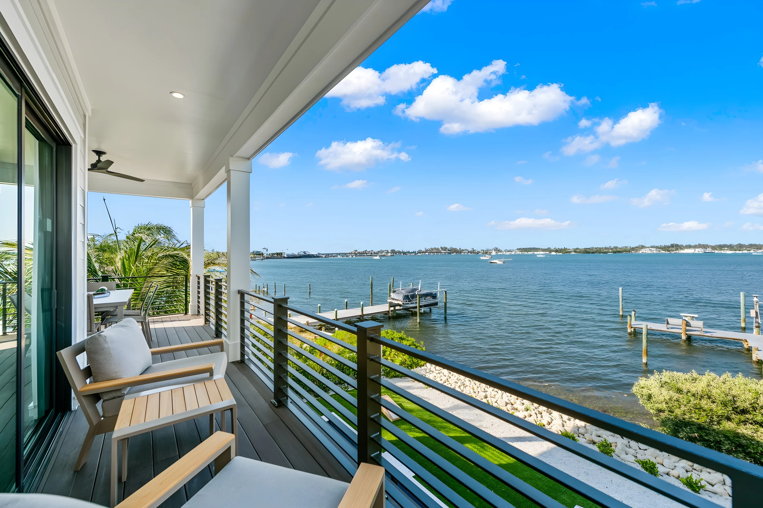 Wander Bradenton Bay Glow #58