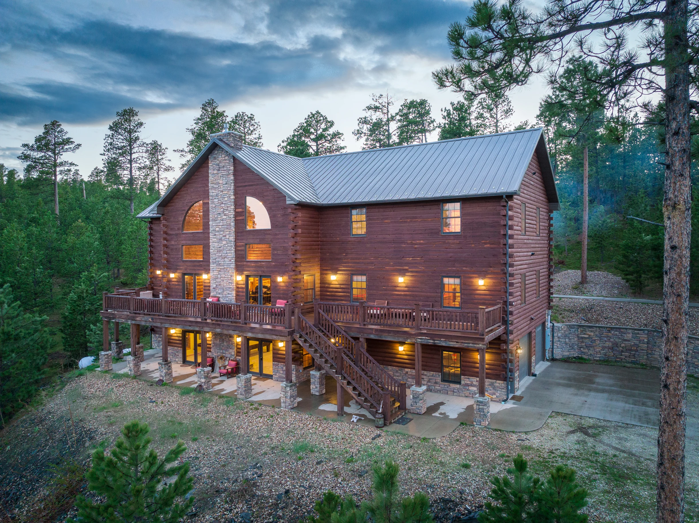 Largest Black Hills Lodge - Sleeps 30 - 13 Bedroom #32