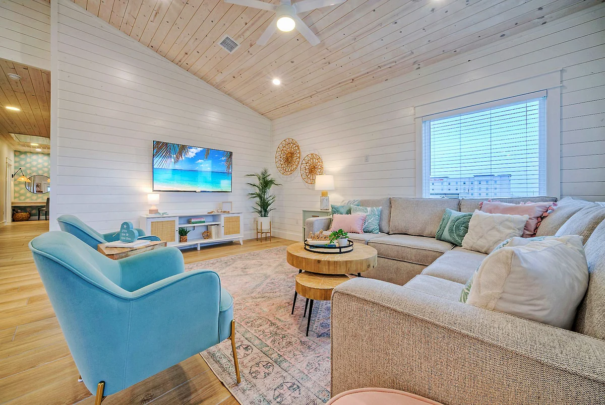 Wander Port Aransas Glow