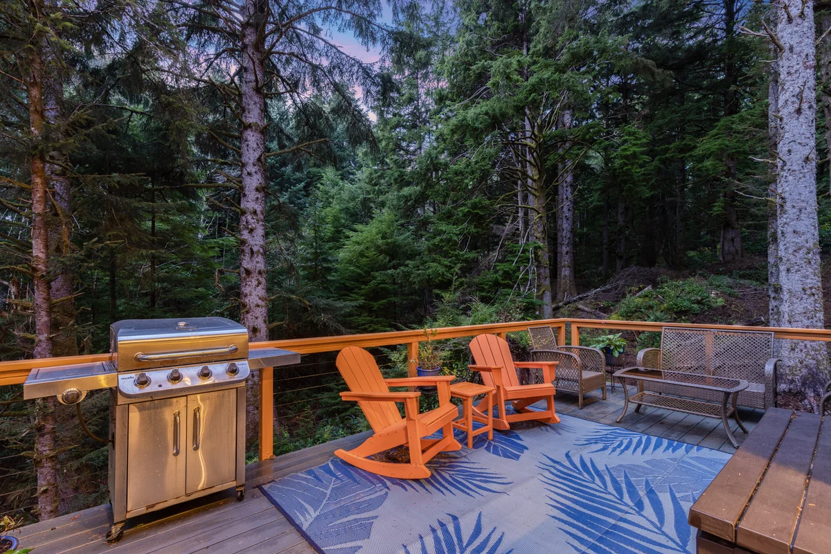 Wander Arch Cape Forest