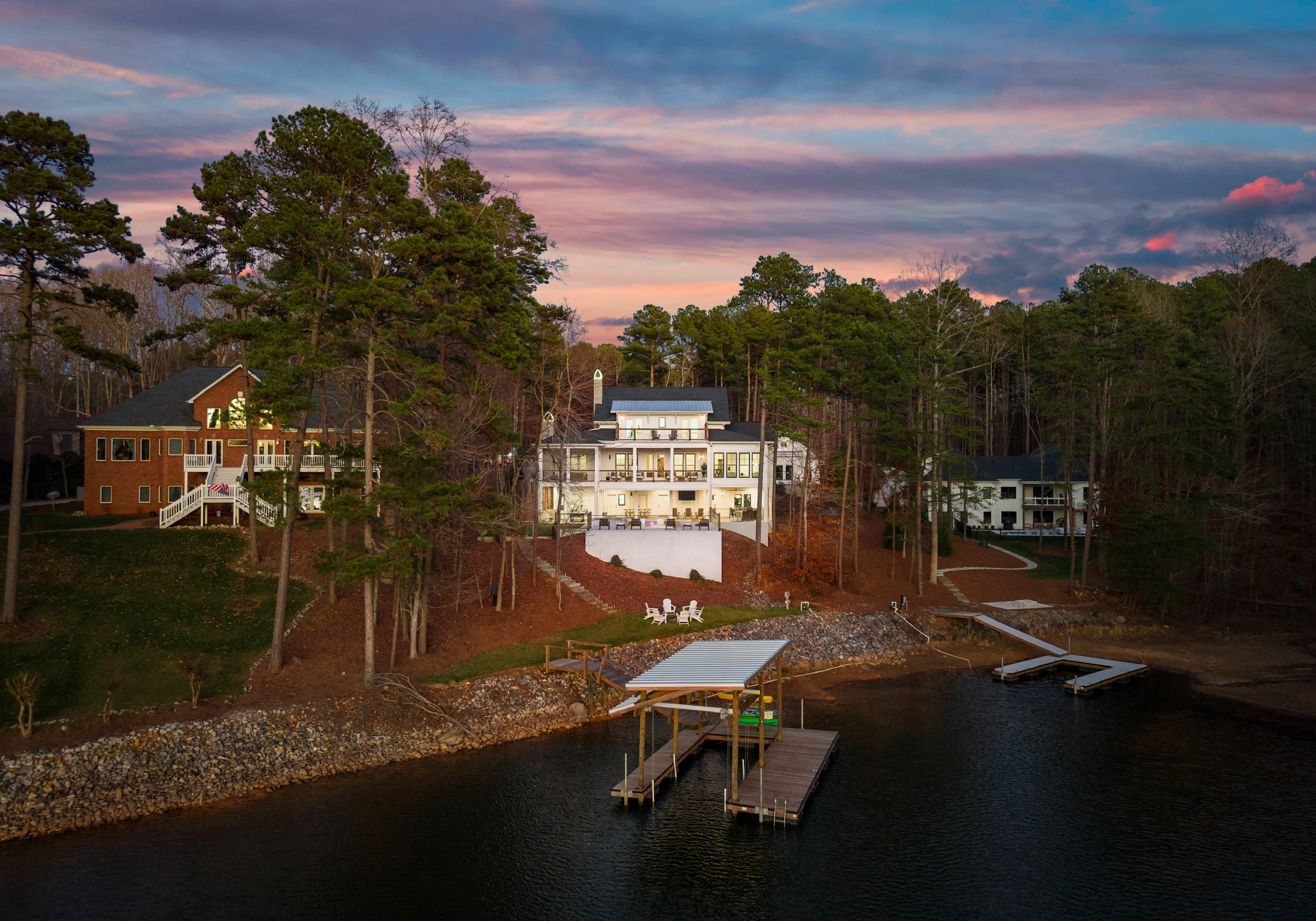 Wander Lake Norman Modern