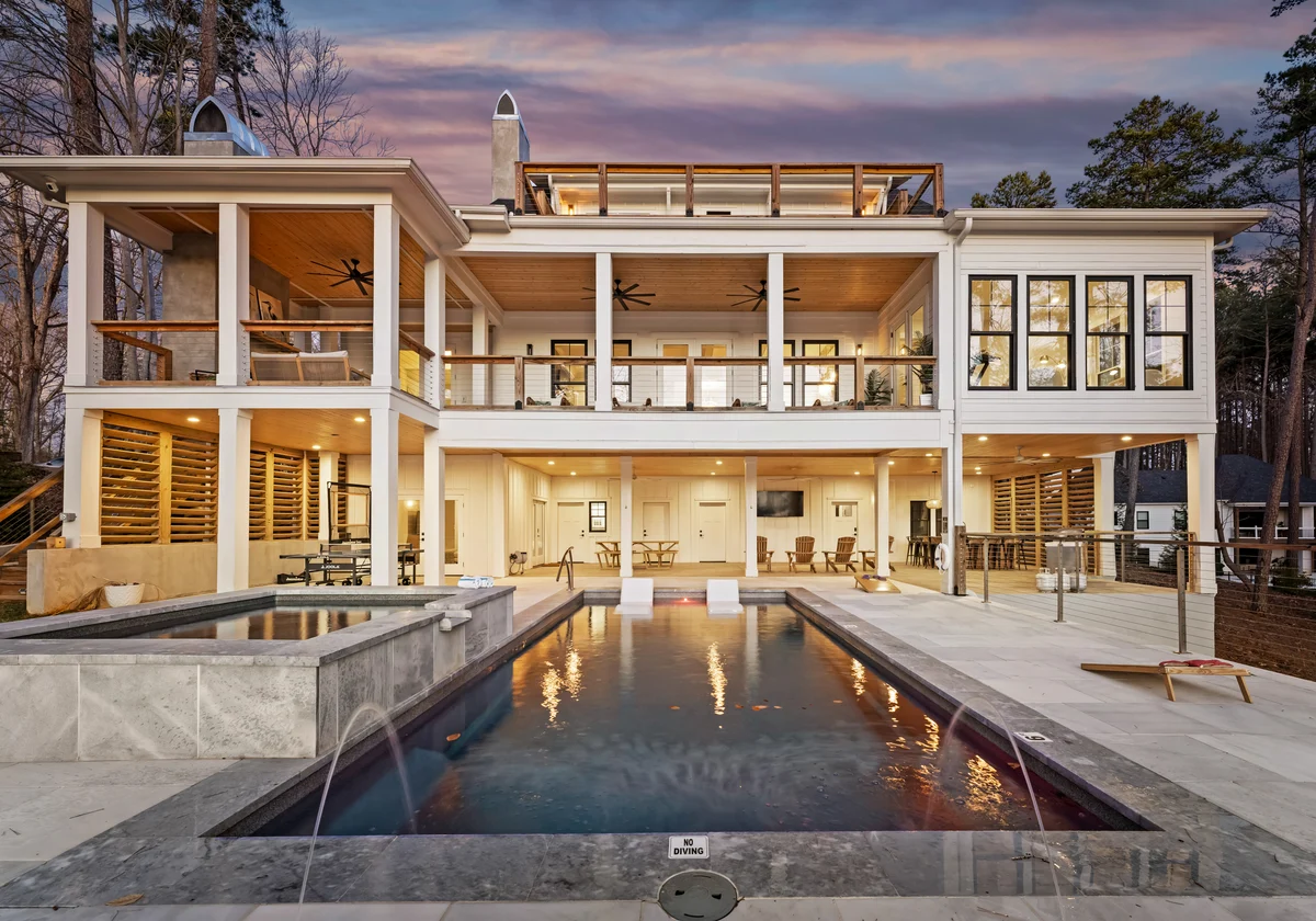 Wander Lake Norman Modern