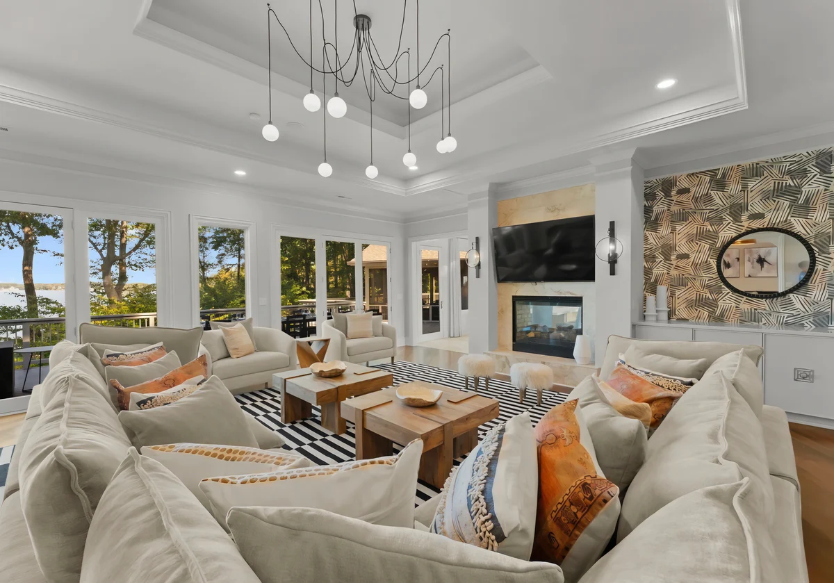 Wander Denver Deep Water