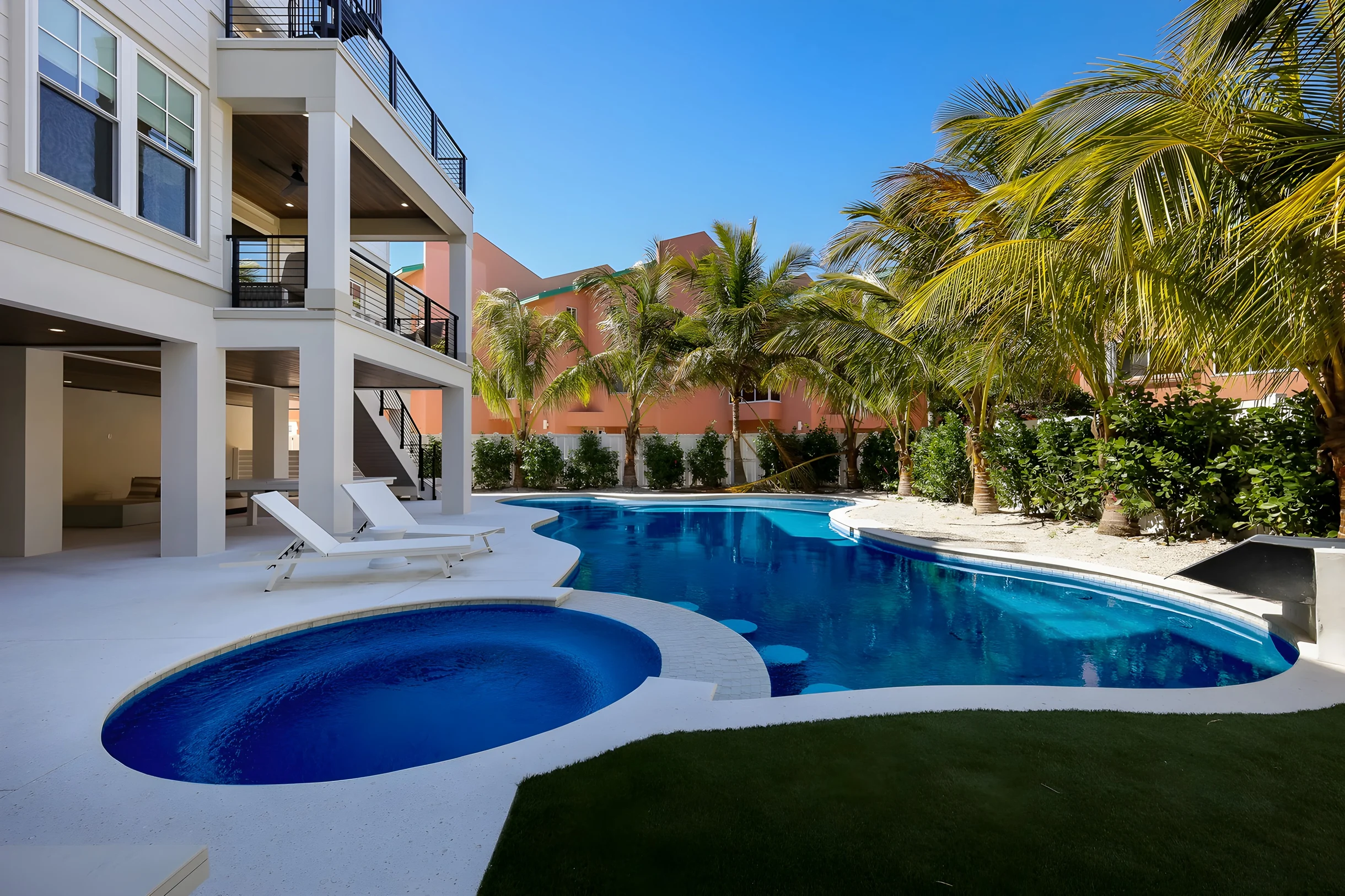 Wander Lido Palms #36