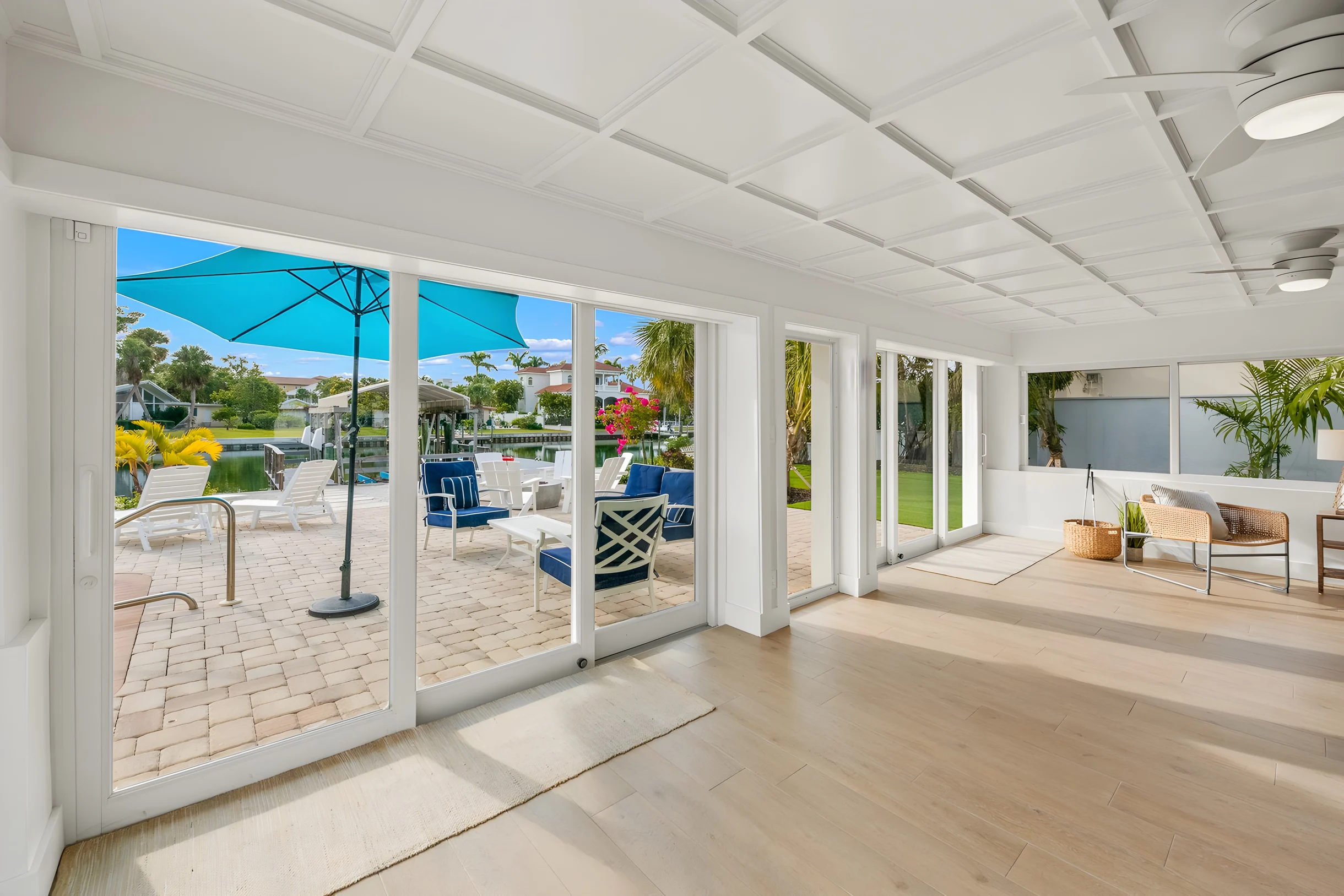 Wander Lido Key Glow #58