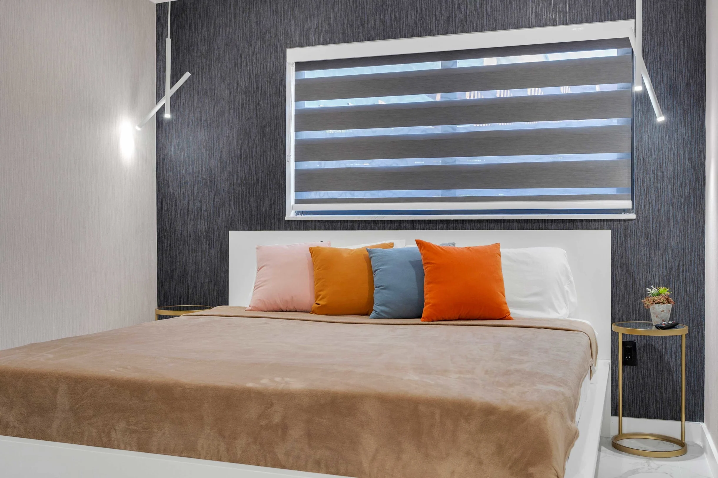 Wander Miami Golden Retreat #31