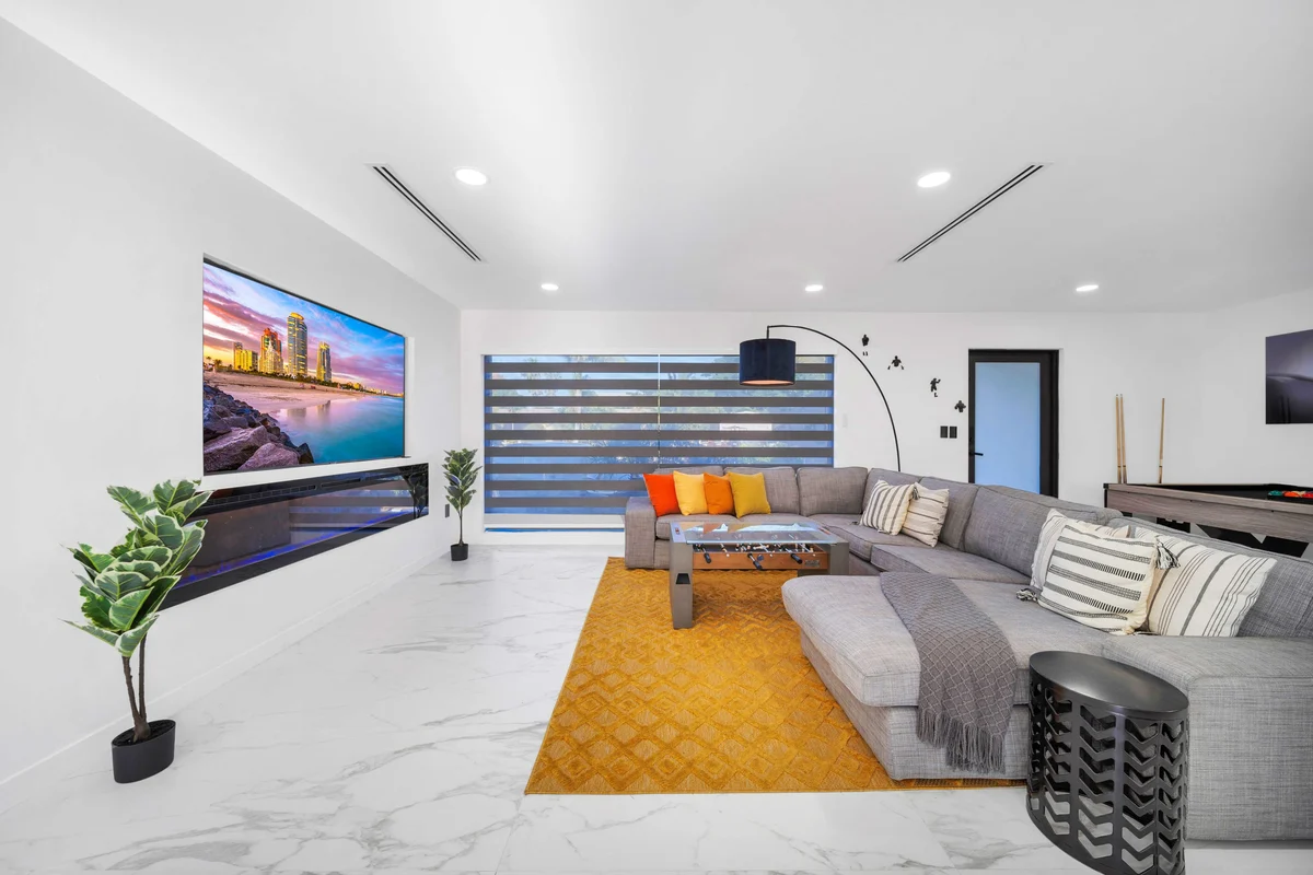 Wander Miami Golden Retreat