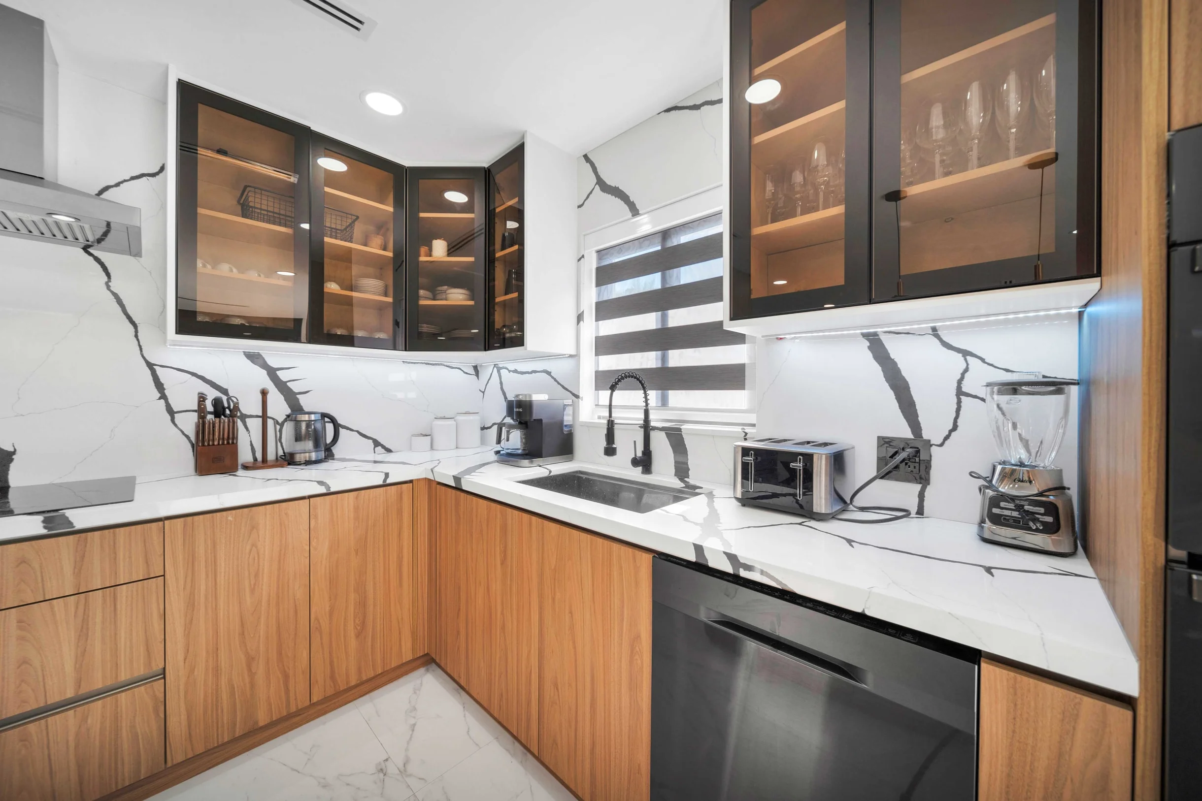 Wander Miami Golden Retreat #41