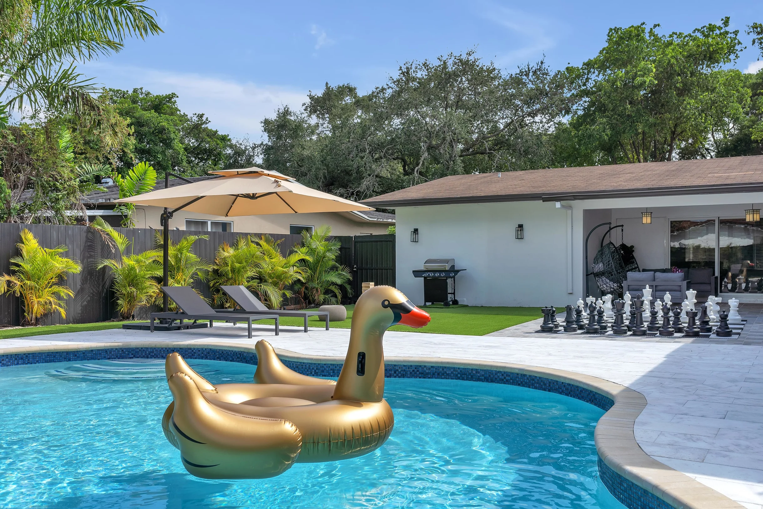 Home in North Miami property photo 2