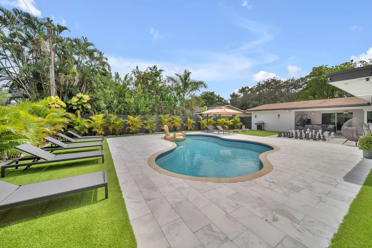 Home in North Miami property photo 3